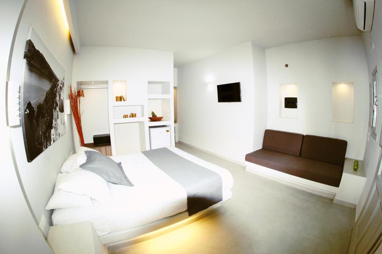 Perissa Beachfront Rooms Extérieur photo